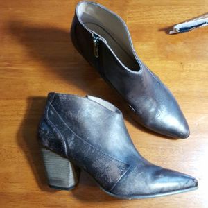 Sigerson Morrison booties